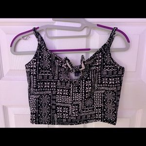 Crop top